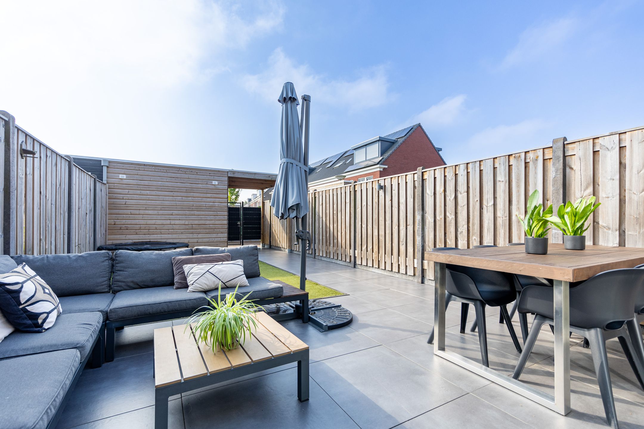 Photo 12 of Klaproos 137