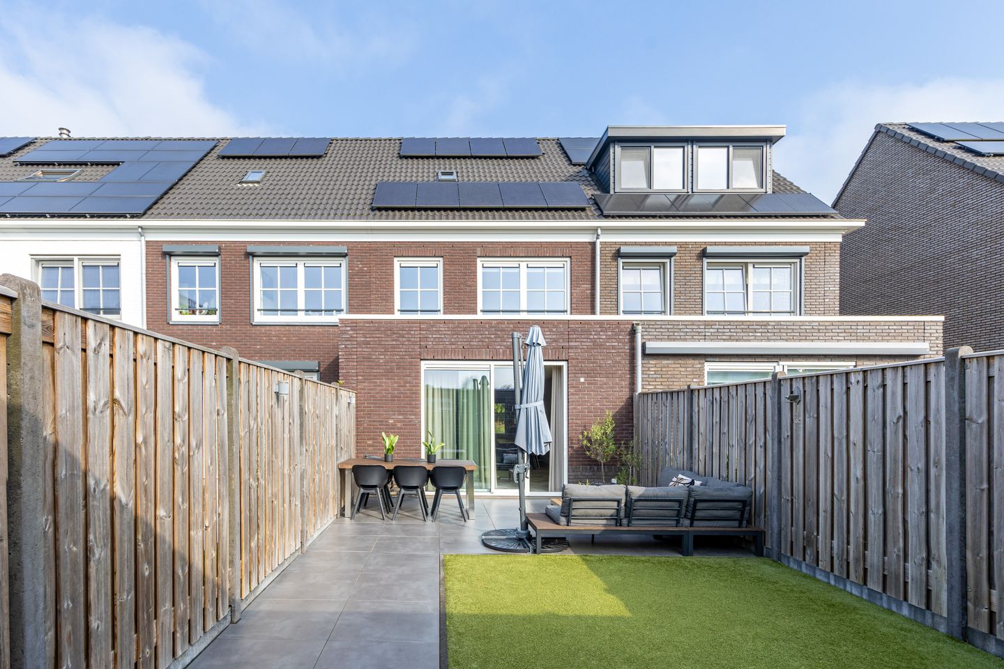 Photo 14 of Klaproos 137