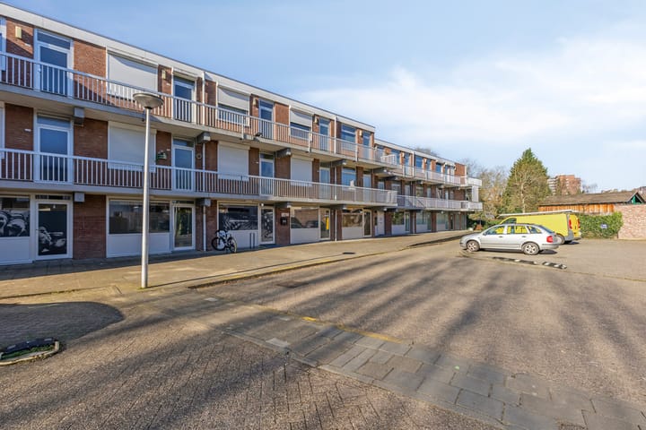 Foto 1 van Dokter van Kleefstraat 48-B