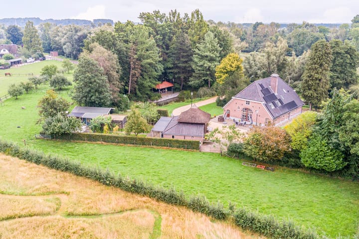 Foto 80 van Voorsterweg 167