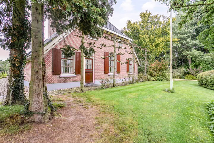 Foto 88 van Voorsterweg 167