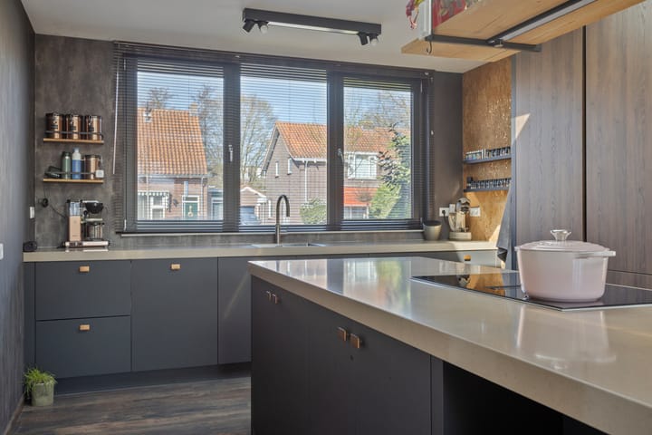 Foto 14 van Leidseweg 324