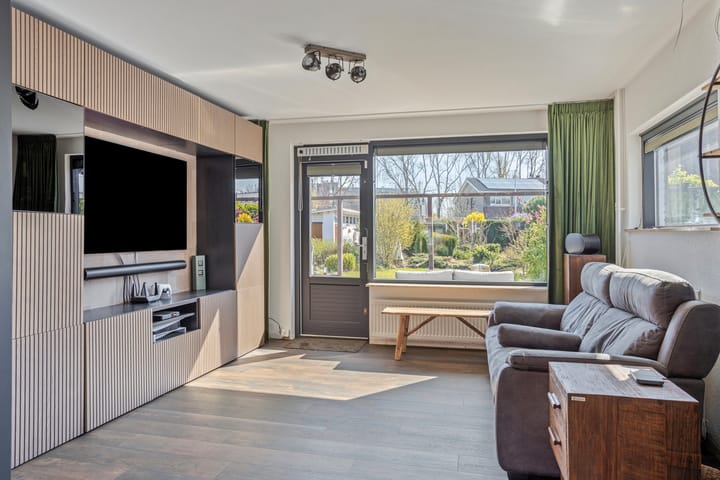 Foto 22 van Leidseweg 324