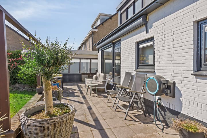 Foto 32 van Leidseweg 324