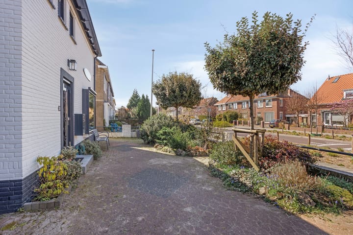 Foto 40 van Leidseweg 324