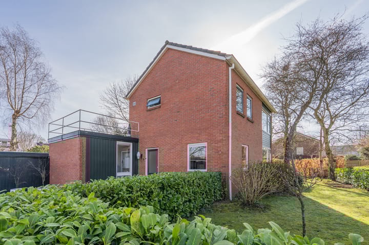 Foto 10 van Schweitzerstraat 2