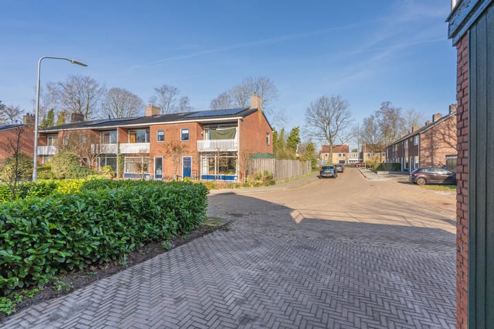 Foto 11 van Schweitzerstraat 2