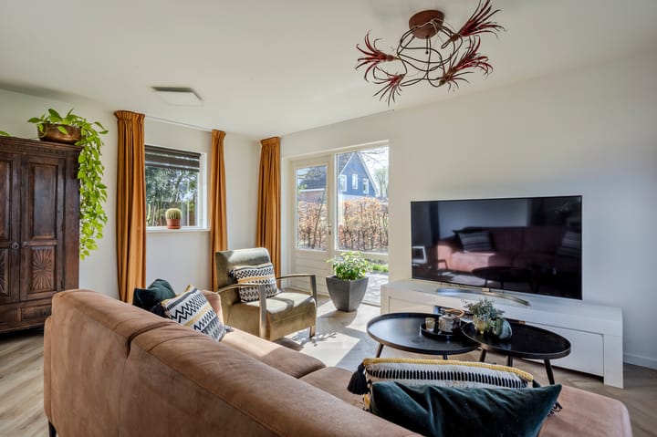 Foto 17 van Schweitzerstraat 2