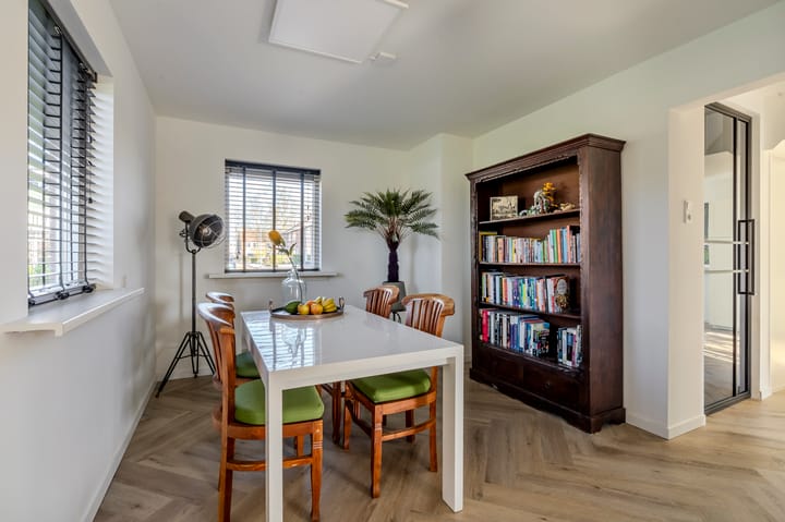 Foto 18 van Schweitzerstraat 2