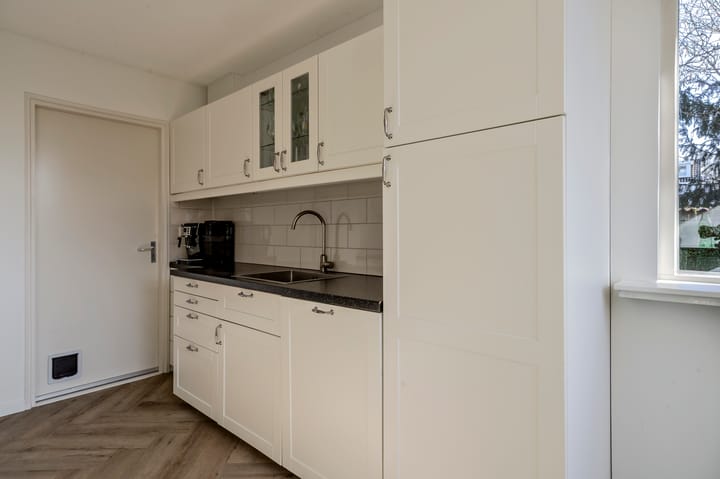 Foto 21 van Schweitzerstraat 2