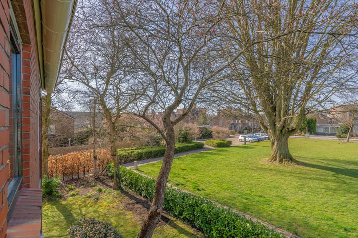 Foto 34 van Schweitzerstraat 2