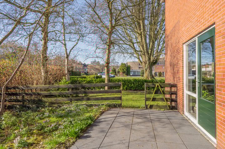 Foto 49 van Schweitzerstraat 2