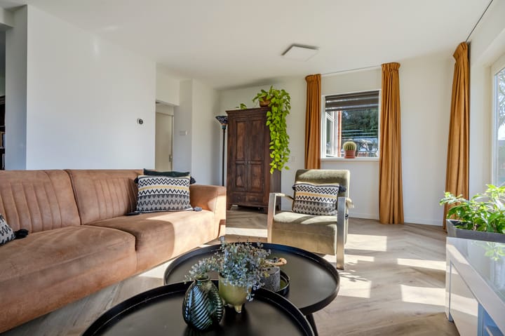 Foto 16 van Schweitzerstraat 2