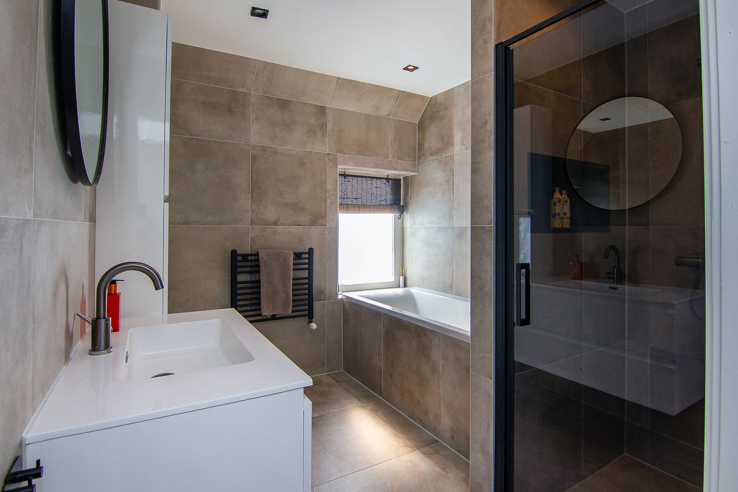 Foto 35 van Cederstraat 21