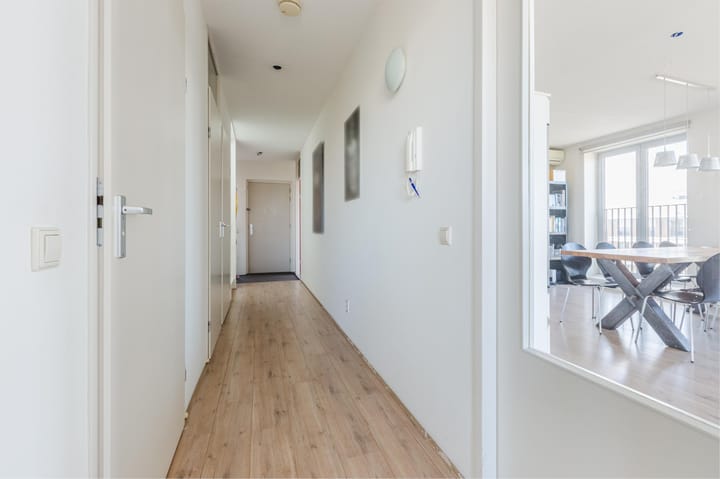 Foto 18 van Wolbrantskerkweg 66-A