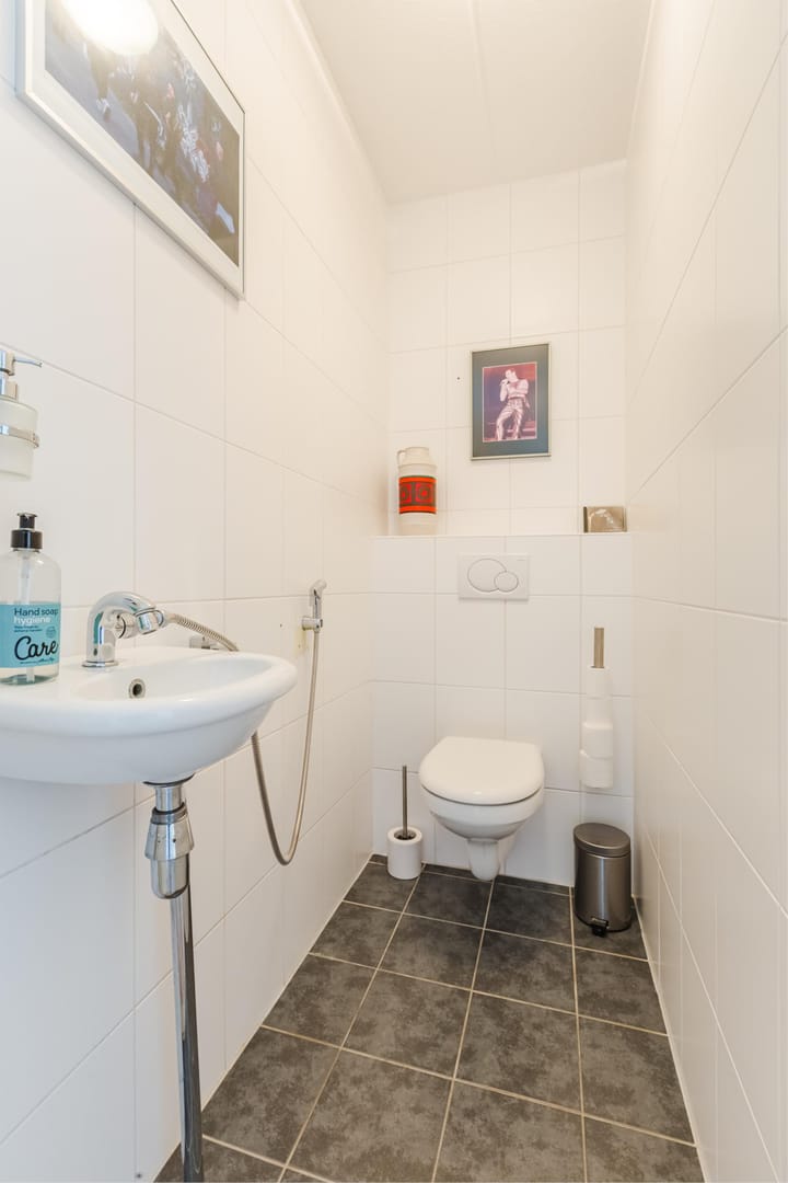 Foto 21 van Wolbrantskerkweg 66-A