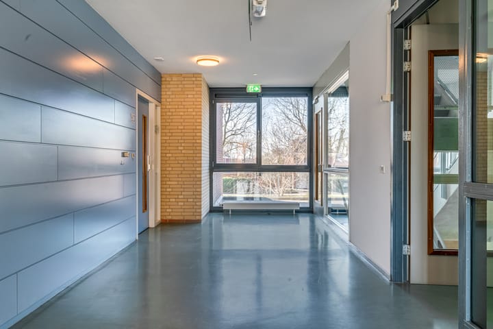 Photo 9 of Langemeetstraat 60