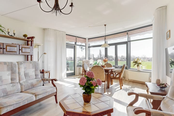 Photo 19 of Langemeetstraat 60