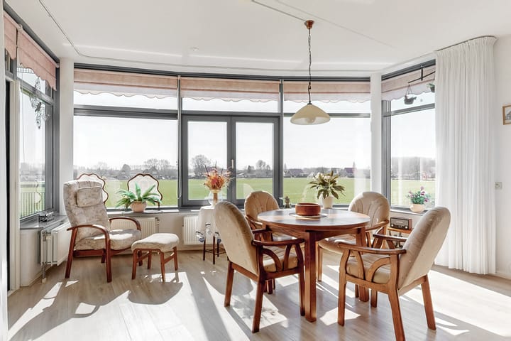 Photo 18 of Langemeetstraat 60