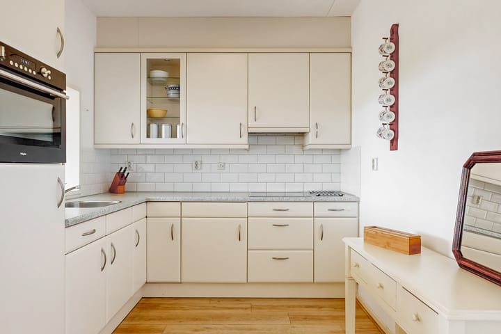 Photo 21 of Langemeetstraat 60