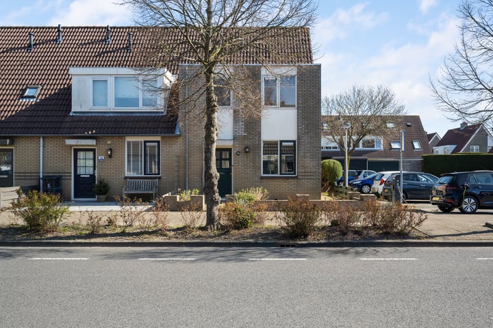 Bekijk foto van Albert Schweitzerlaan 74