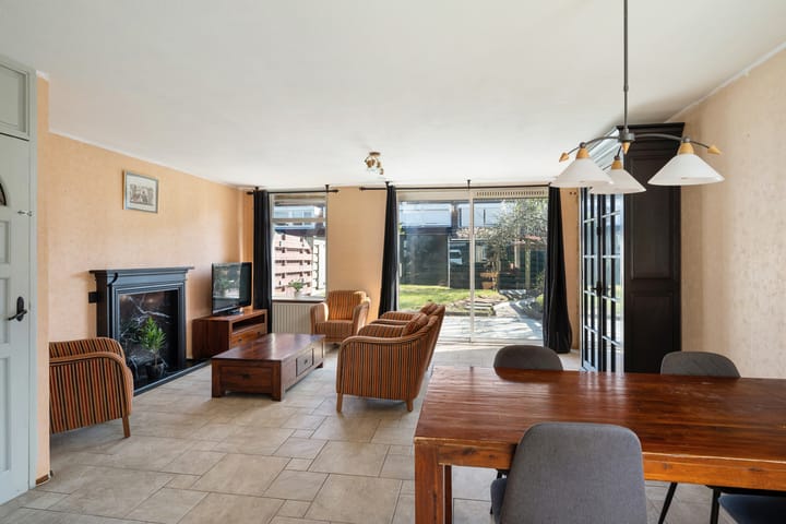 Foto 6 van Albert Schweitzerlaan 74