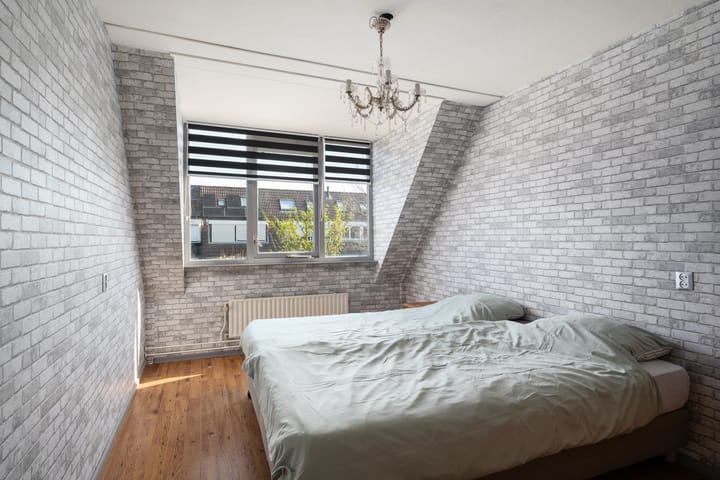 Foto 18 van Albert Schweitzerlaan 74