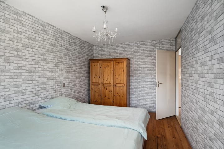 Foto 19 van Albert Schweitzerlaan 74