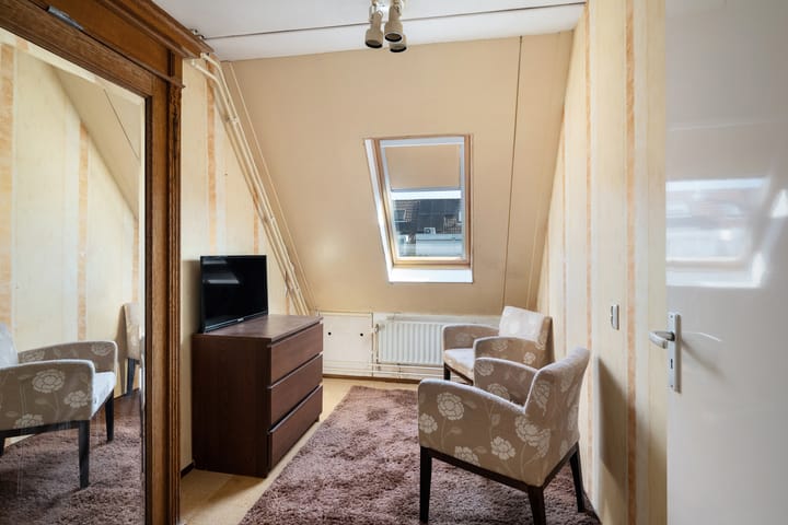 Foto 24 van Albert Schweitzerlaan 74