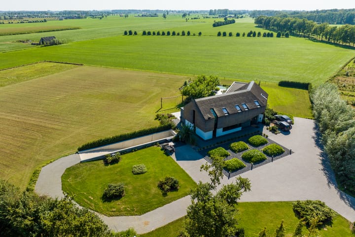 Foto 42 van Middelweg 83-B