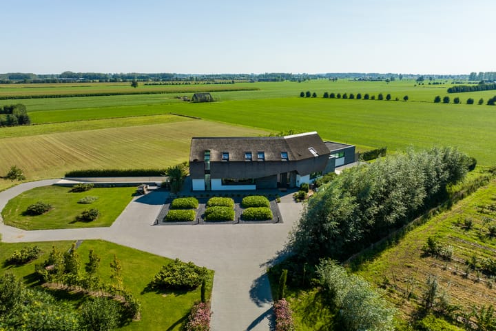 Foto 43 van Middelweg 83-B