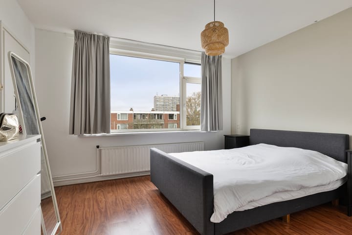 Foto 19 van Carry van Bruggenstraat 38