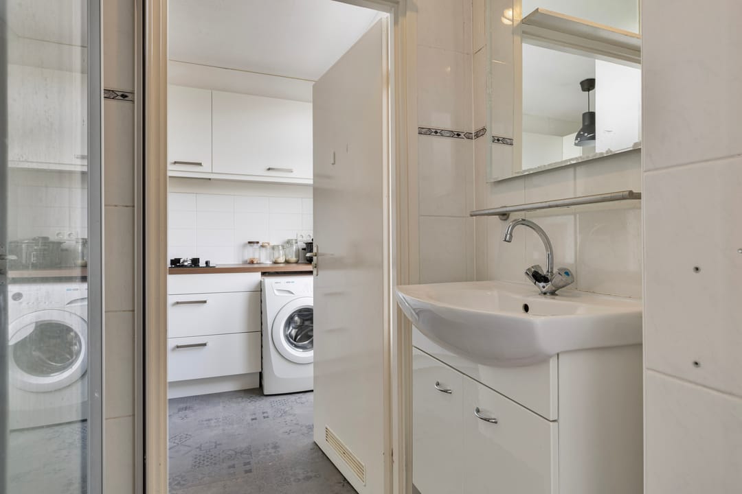 Foto 22 van Carry van Bruggenstraat 38