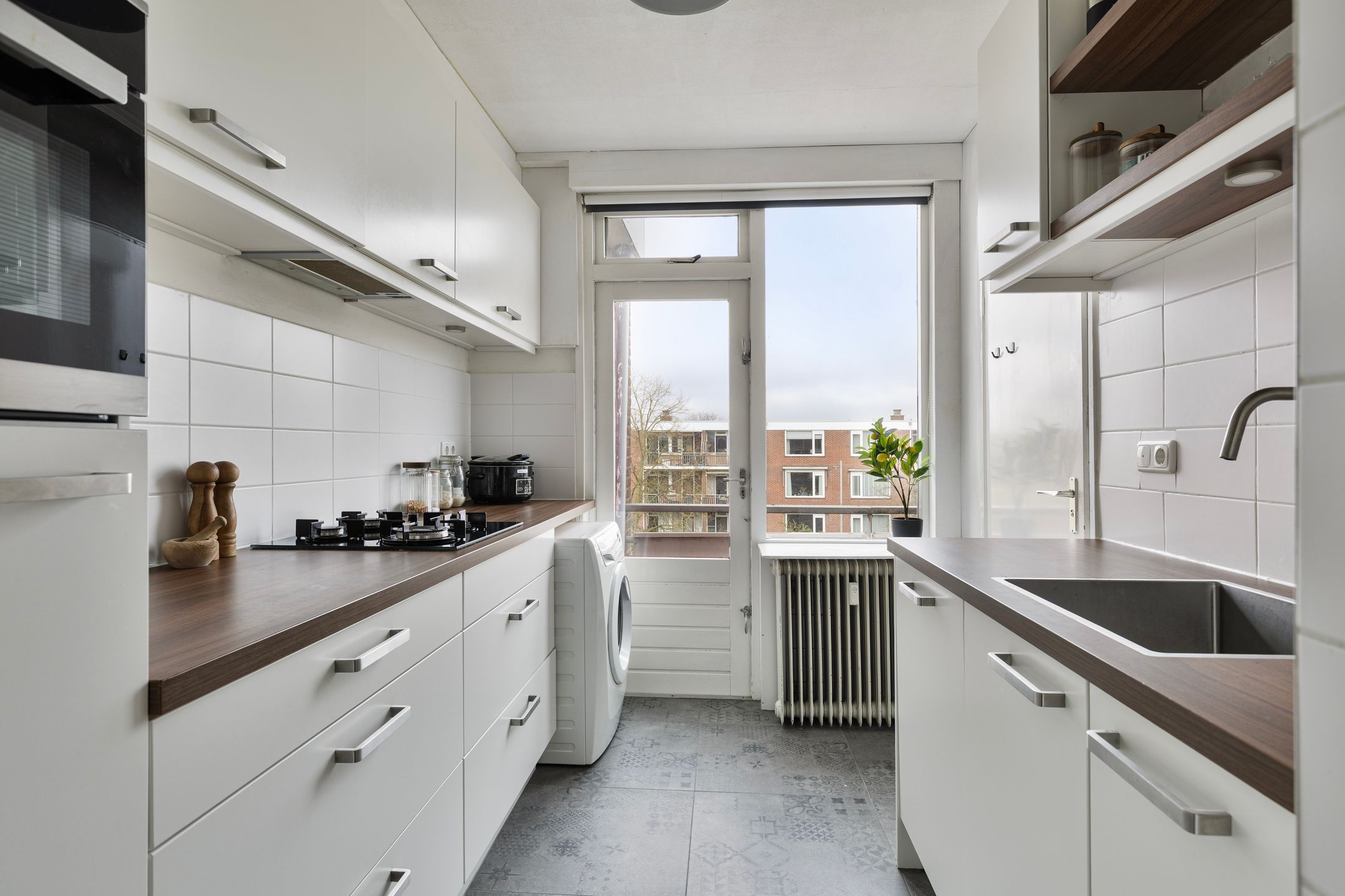 Foto 24 van Carry van Bruggenstraat 38