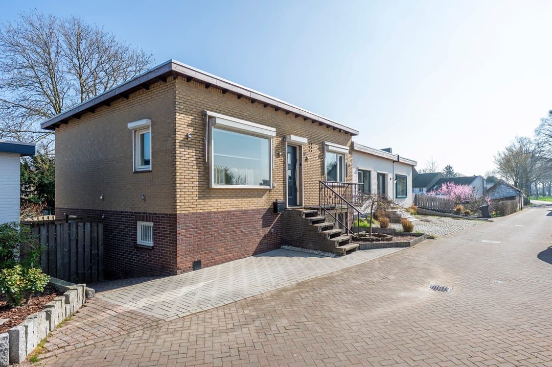 Photo 7 of Dijk 23-A