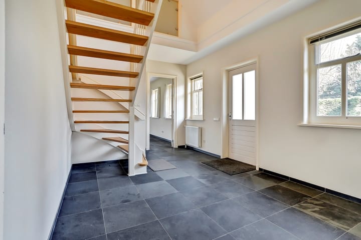 Photo 5 of Schuwacht 324-A