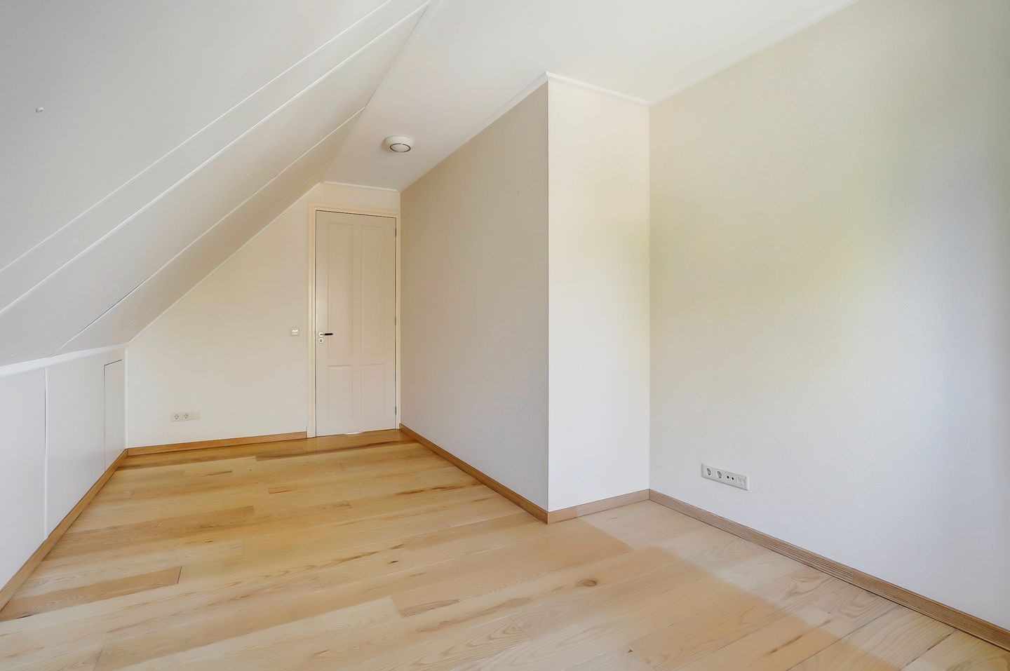 Foto 25 van Schuwacht 324-A