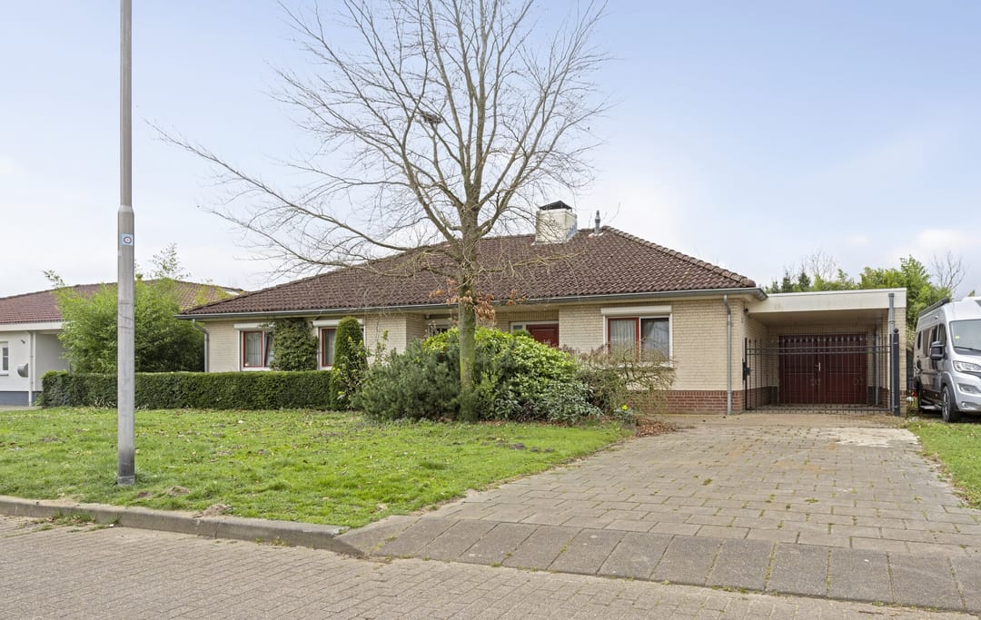 Foto 1 van Overhage 6