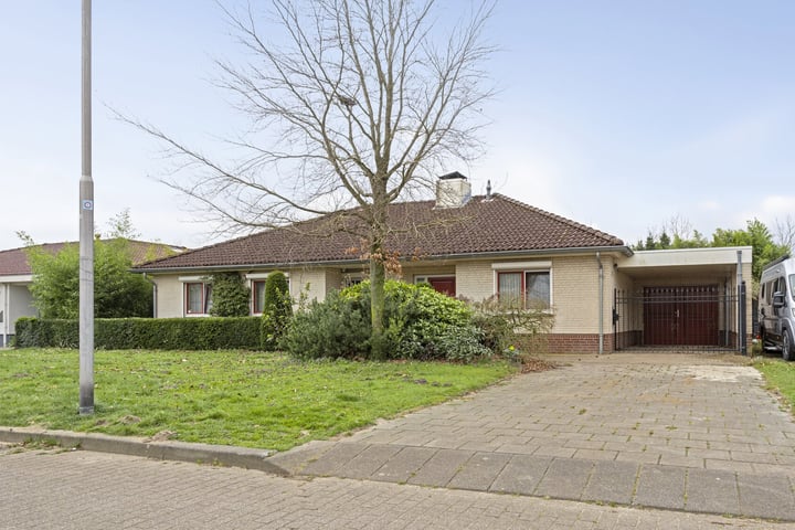 Foto 1 van Overhage 6