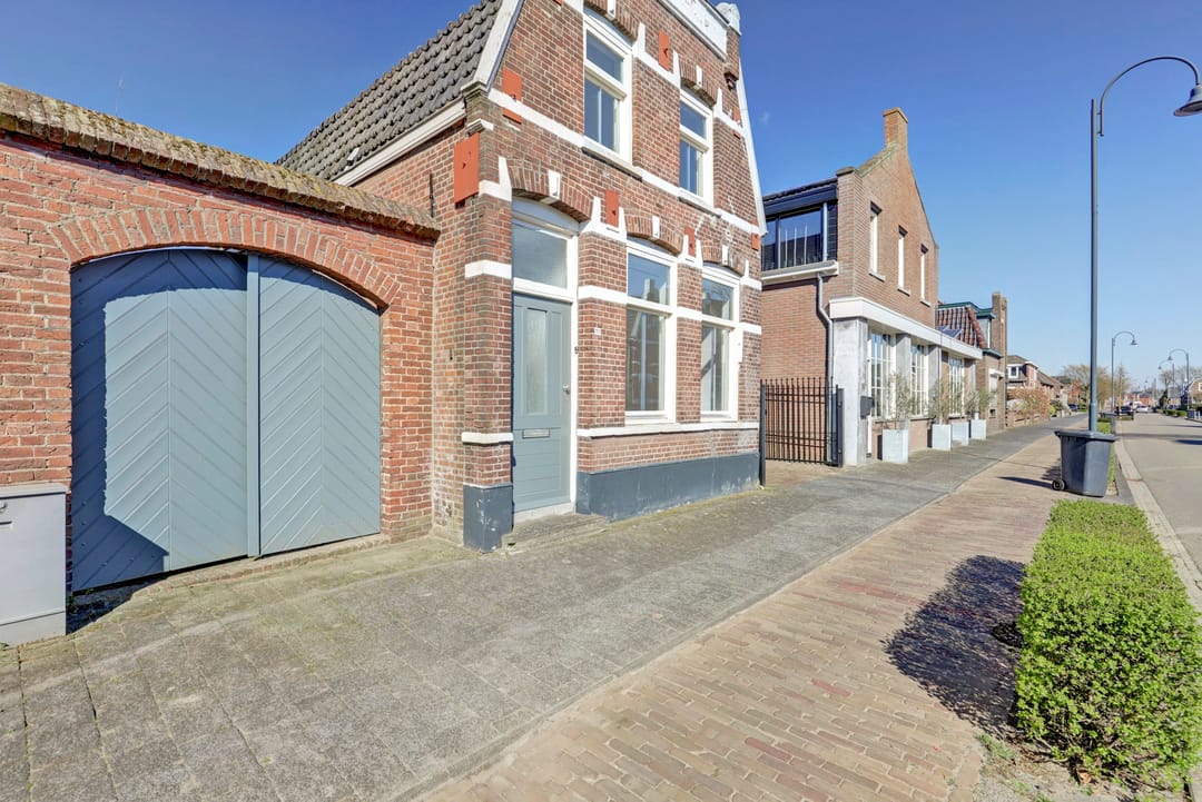 Photo 8 of Hoofdstraat 135