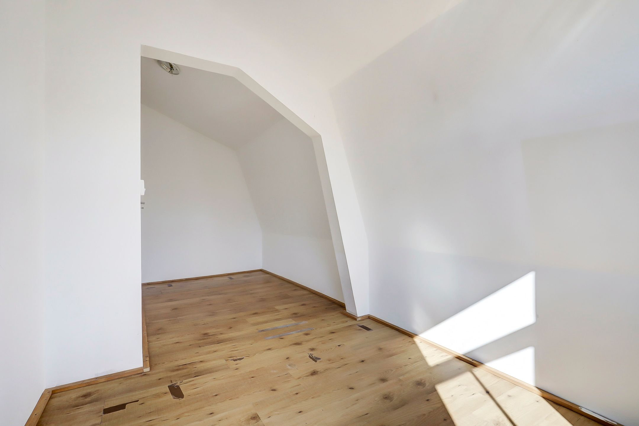 Photo 21 of Hoofdstraat 135