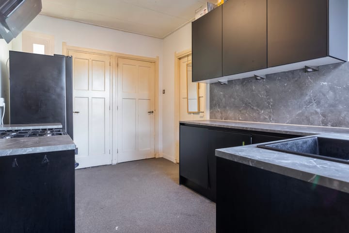 Photo 9 of Middenstraat 30