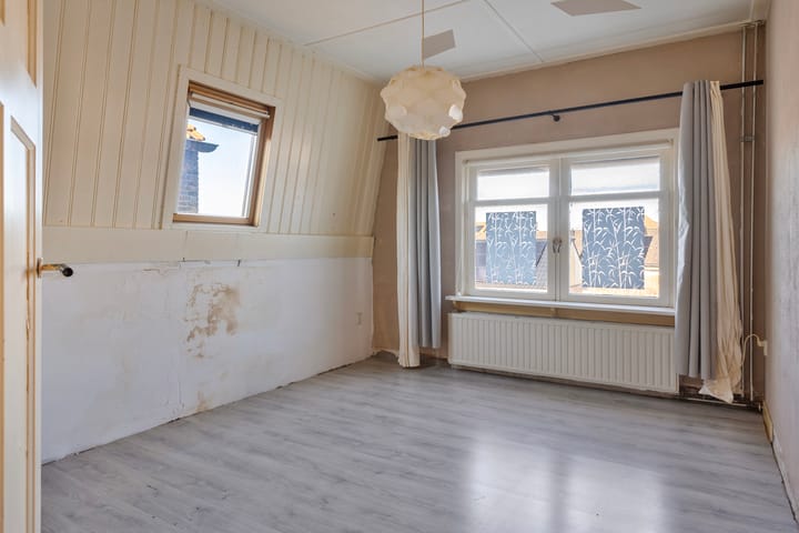 Photo 13 of Middenstraat 30