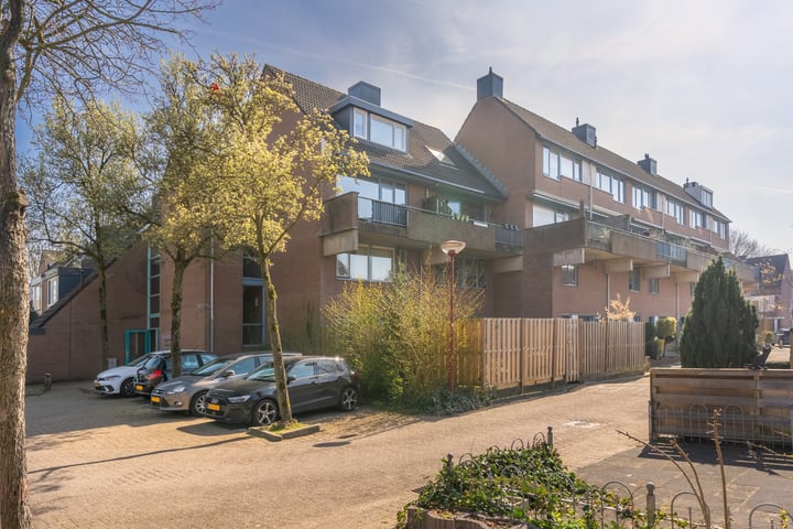 Zwaardenburg 18