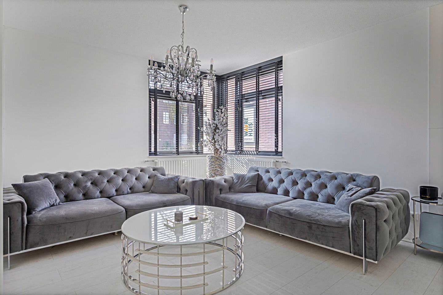 Foto 4 van Burg. Nieuwenhuijzenstraat 4