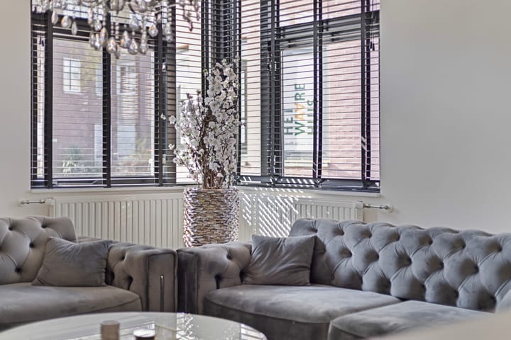 Photo 5 of Burg. Nieuwenhuijzenstraat 4