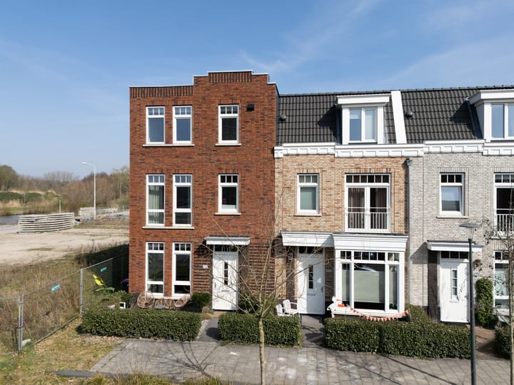 Foto 49 van Parelgraslaan 102