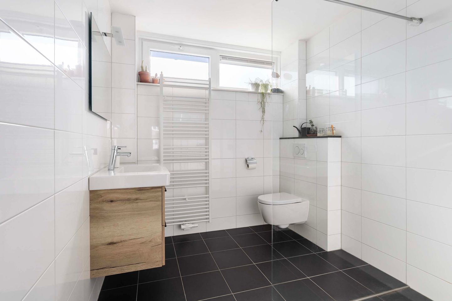 Photo 20 of Sartrestraat 9