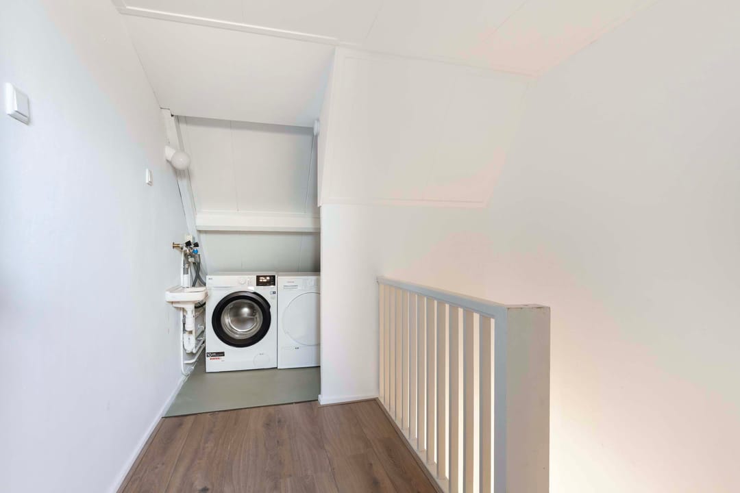 Photo 22 of Sartrestraat 9