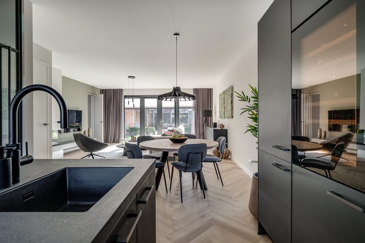 Foto 17 van Zesmorgenstraat 15